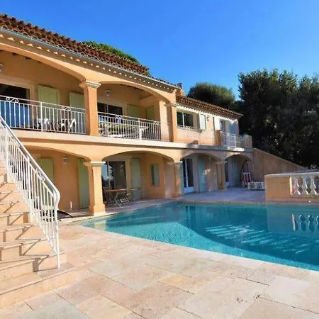 Villa キャバレール・シュル・メール