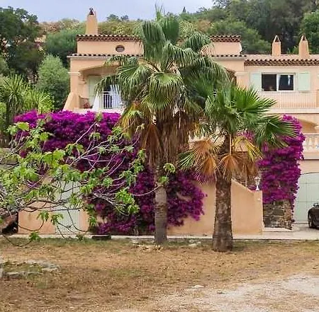 Villa Ferienhaus